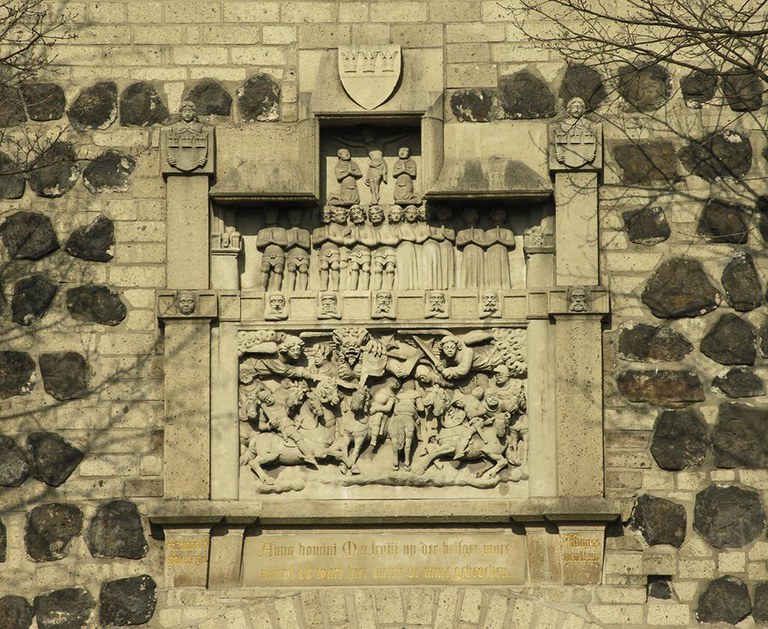 Denkmal an der Kölner Stadtmauer, Sachsenring.jpg