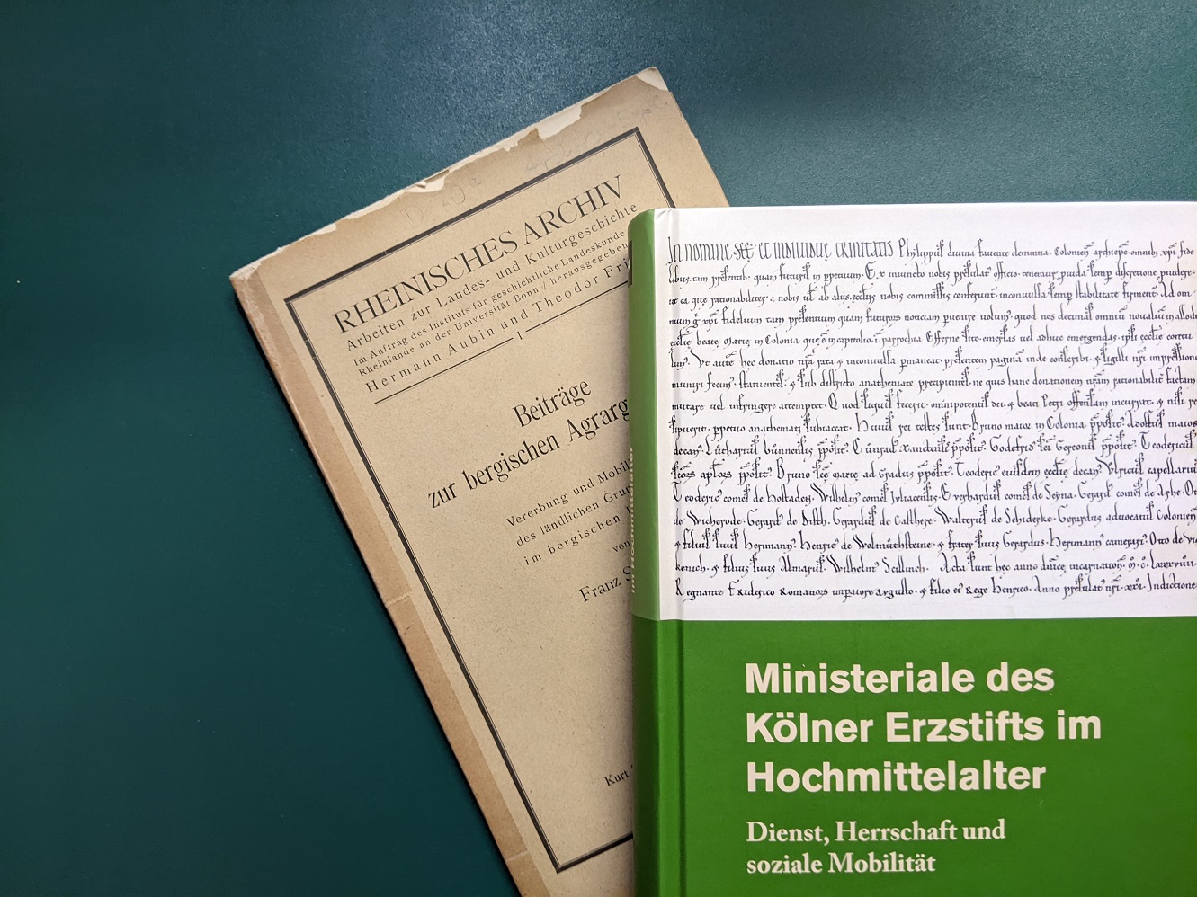 Rheinisches Archiv 100 Jahre ohne schrift_verkleinert.jpg